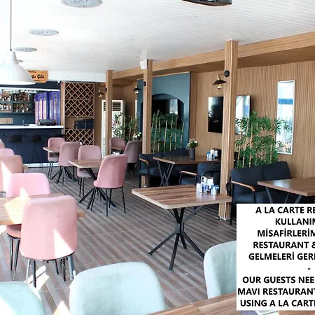 Mavi Restaurant & 2 公寓 *