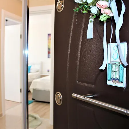 Mavi Restaurant & 2 Apartament