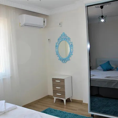 Mavi Restaurant & 2 Διαμέρισμα