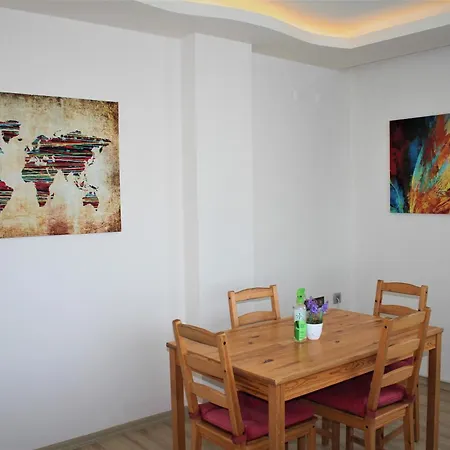Mavi Restaurant & 2 Ντιντίμ